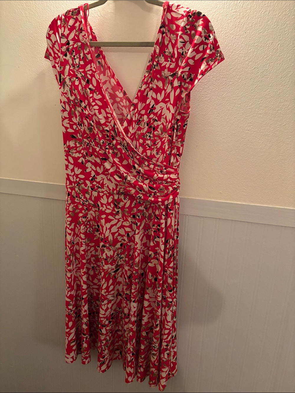 Maggy London Red and White Floral Wrap Midi Dress